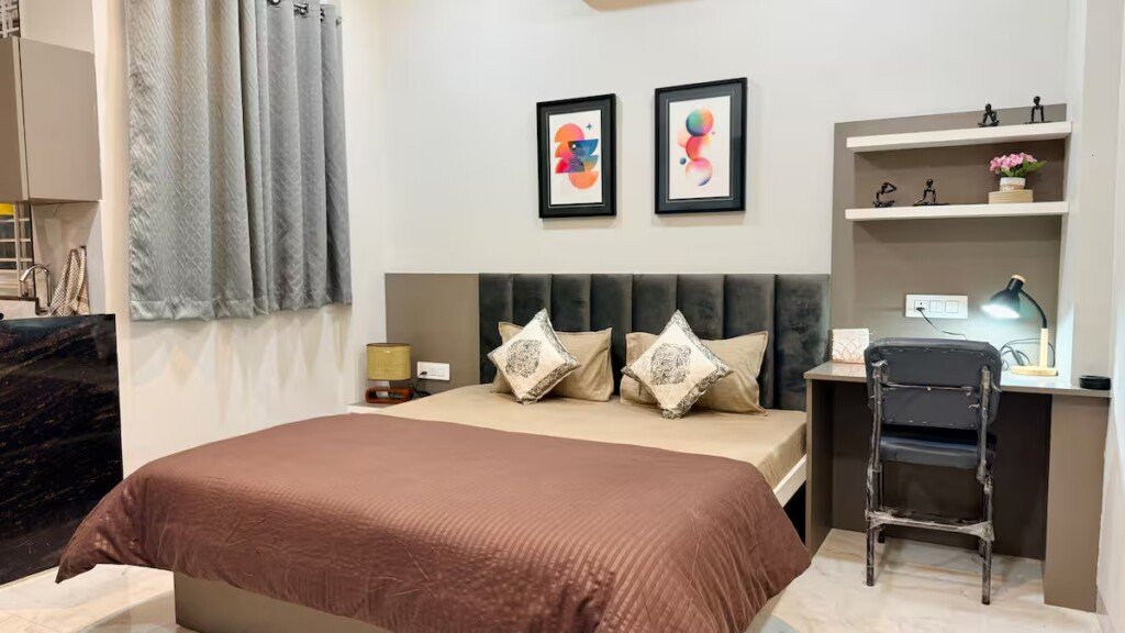 service apartment